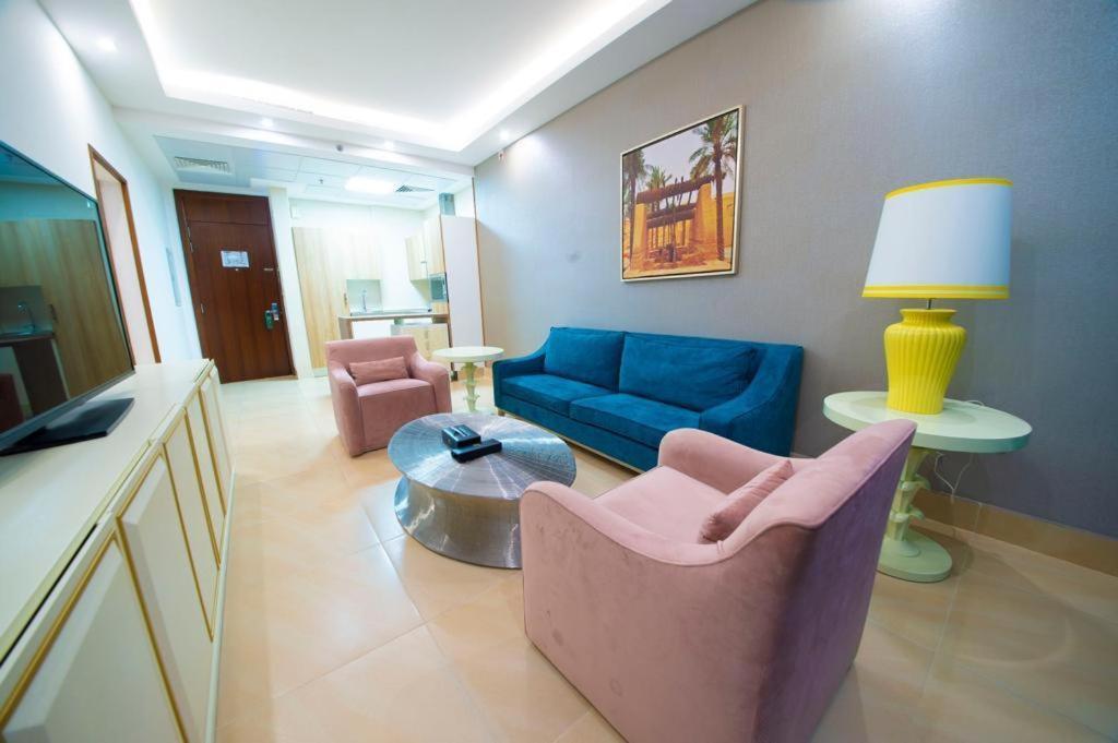 Sarwat Park Hotel Riyadh-Diplomatic Quarter فندق سروات بارك الرياض-حي السفارات المظهر الخارجي الصورة